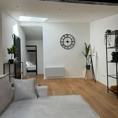 Joli En Centre-ville Appartement